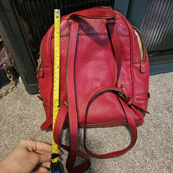 Back pack - Picture 2 of 4